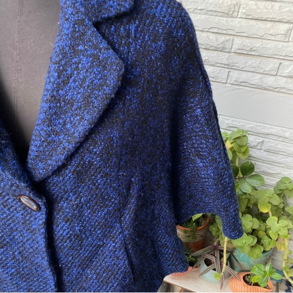 Korean Blue and Black Cape style Overcoat - Picture 2 of 4